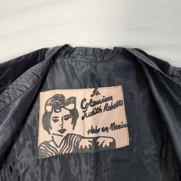 JUDITH ROBERTO La Coleccion Hecho en Mexico Black Embroidery Cropped Vest Size M - Picture 13 of 16